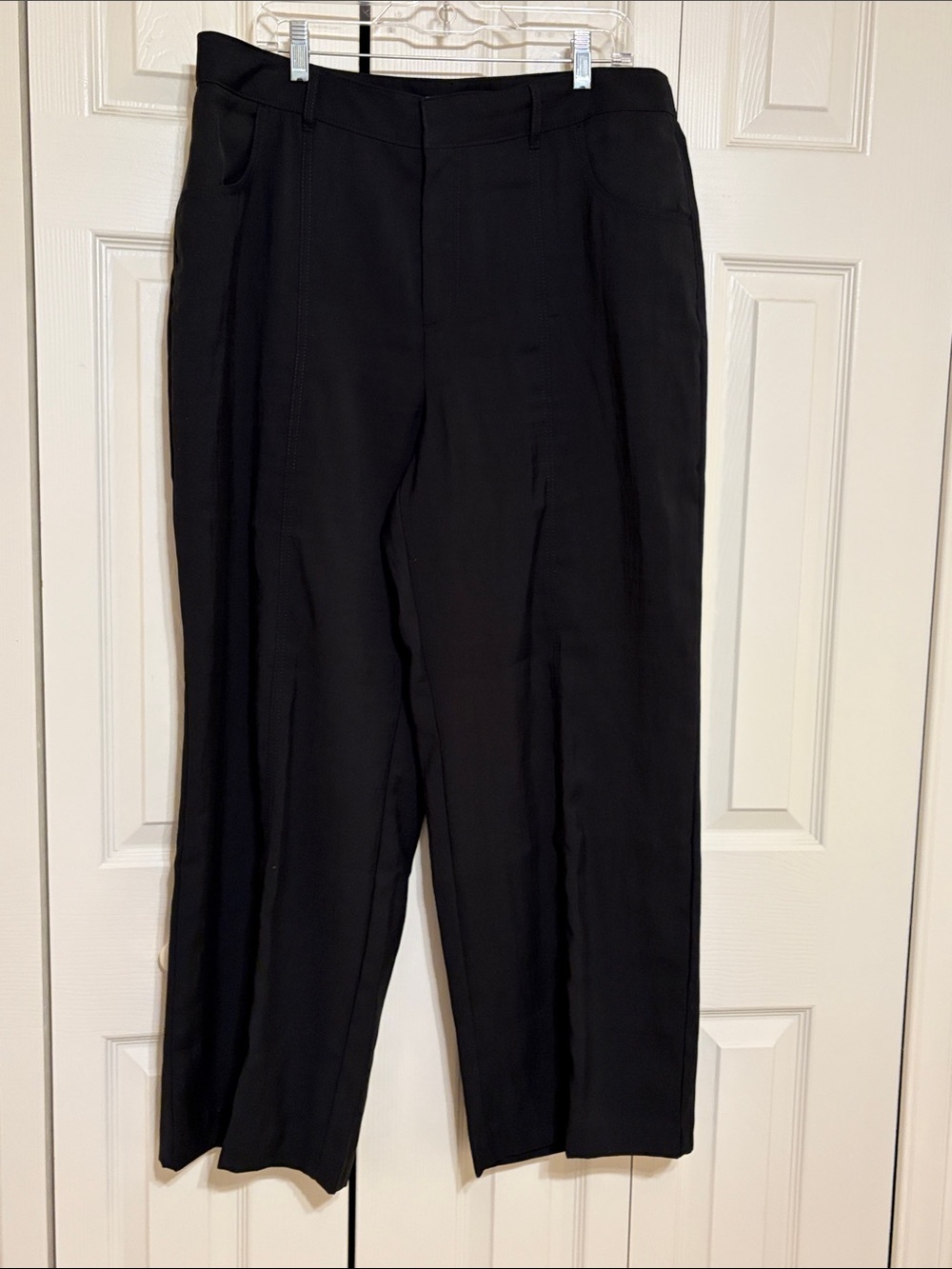 LOFT Classic Black Wide Leg Pants - Size 14 Curvy - excellent condition